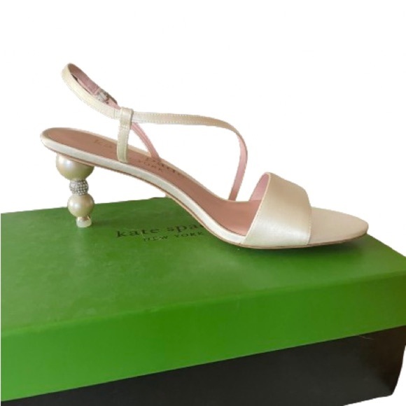 Favorite Kate Spade pair for this year!!​ - Picture 6 of 11
